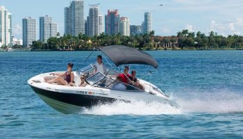 Speedboat